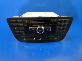 Mercedes-Benz A W176 Radio/CD/DVD/GPS-pääyksikkö A2469008313