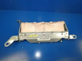 Toyota Verso Airbag per le ginocchia 