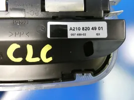 Mercedes-Benz CLC CL203 Monitor / wyświetlacz / ekran A2108204901