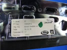 Jaguar XJ X351 Mascherina unità principale autoradio/GPS AW93044B88