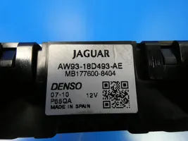 Jaguar XJ X351 Ilmastointi-lämmityslaitteen ohjausjärjestelmä AW9318D493AE