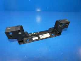 Ford Transit -  Tourneo Connect Äänenvahvistimen kiinnike DT11V045N56CA