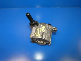 Mercedes-Benz A W176 Alipainepumppu A6512300565