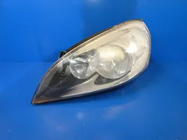 Volvo V60 Lampa przednia 31299996