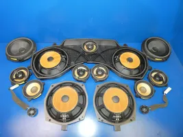 Jaguar XJ X351 Subwoofer-bassokaiutin 