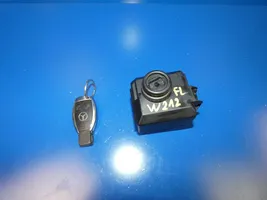 Mercedes-Benz E W212 Ignition lock A2189053501