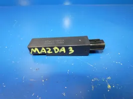 Mazda 3 II Moduł / Sterownik anteny KD45676NXA