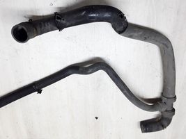 Renault Megane III Tuyau de liquide de refroidissement moteur 