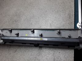 Renault Espace -  Grand espace IV Tendina parasole/oscurante portiera posteriore 8200050967