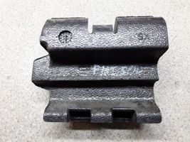 Fiat 500X Absorber zderzaka tylnego 52026315