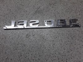 Mercedes-Benz S W126 Logo, emblème de fabricant 1268170215