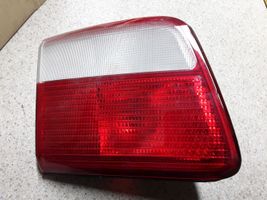 Opel Omega B1 Lampy tylnej klapy bagażnika 9193255