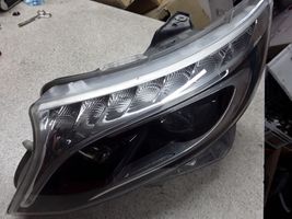 Mercedes-Benz V Class W447 Lampa przednia A4479061401