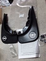 Opel Omega B1 Set parafanghi 90399761