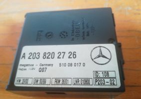 Mercedes-Benz C W203 Boîtier module alarme A2038202726