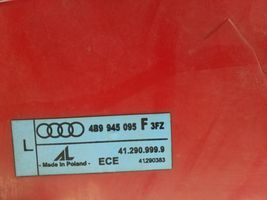 Audi A6 Allroad C5 Feux arrière / postérieurs 4B9945095