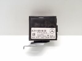 Mercedes-Benz CLS C219 Hälytyksen ohjainlaite/moduuli A2118209626