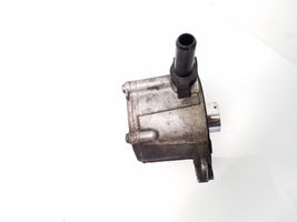 Mercedes-Benz E W212 Alipainepumppu AC46000GD01497