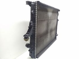 Volkswagen Touareg I Radiateur de refroidissement 7L6121253B