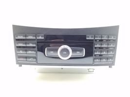 Mercedes-Benz CLS C218 X218 Panel / Radioodtwarzacz CD/DVD/GPS A2189003903