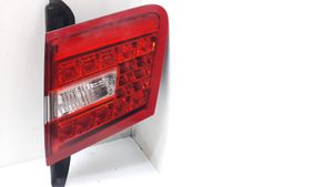 Mercedes-Benz E C207 W207 Luci posteriori del portellone del bagagliaio A2078200464