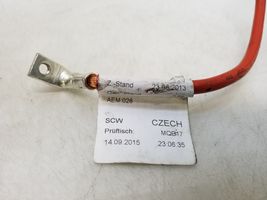 Volkswagen Touran III Câble de batterie positif 5Q0971228C