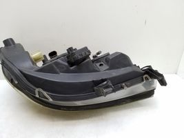 Opel Zafira A Lampa przednia GM90582021