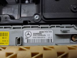 Mercedes-Benz CLS C218 X218 Sisälämmityksen ilmastoinnin korin kokoonpano 2128300284