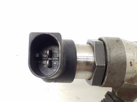 Nissan Qashqai Injecteur de carburant 166006212R