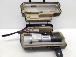 Mercedes-Benz E W211 Tailgate hydraulic pump motor 2118000048