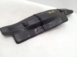 Skoda Octavia Mk2 (1Z) Rivestimento dell’estremità del parafango 821112