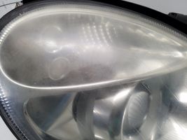 Mercedes-Benz E W211 Lampa przednia 15436000