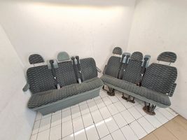 Ford Tourneo Galinė sėdynė 