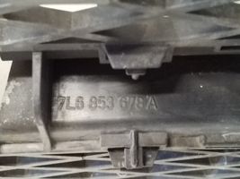 Volkswagen Touareg I Grille inférieure de pare-chocs avant 7L6853678A