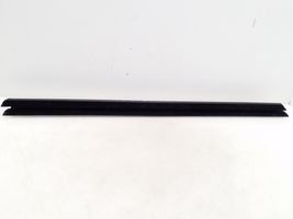 BMW 5 F10 F11 Rubber seal front door window/glass 7182278