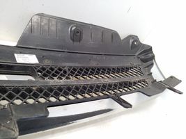 Iveco Daily 35.8 - 9 Maskownica / Grill / Atrapa górna chłodnicy 3802801