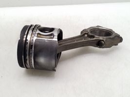 Opel Astra H Piston avec bielle P885