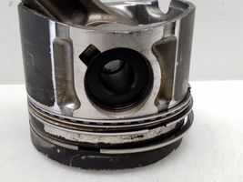 Opel Astra H Piston avec bielle P885