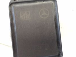 Mercedes-Benz R W251 Capteur de hauteur de suspension arrière A0105427717