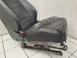 Volkswagen PASSAT CC Juego interior 3C8867012