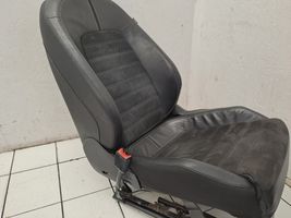 Volkswagen PASSAT CC Juego interior 3C8867012