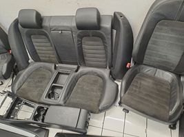 Volkswagen PASSAT CC Juego interior 3C8867012