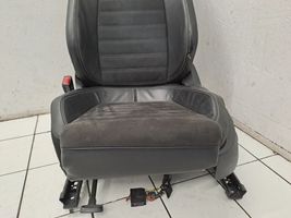 Volkswagen PASSAT CC Juego interior 3C8867012