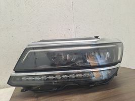 Volkswagen Tiguan Lampa przednia 5NB941081A