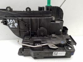 Mercedes-Benz Vito Viano W447 Cerradura de puerta delantera A4477200035