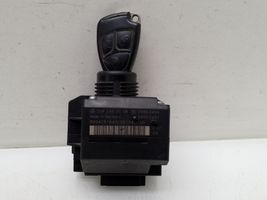 Mercedes-Benz C W203 Aizdedzes ECU komplekts A0001537079