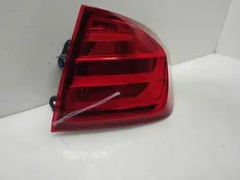 BMW 3 F30 F35 F31 Lampa tylna 7372786