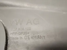 Volkswagen Tiguan Osłona boczna podwozia 5QA825961A