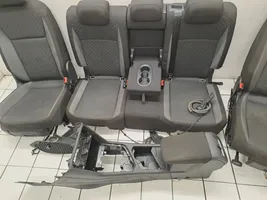 Volkswagen Tiguan Fotele / Kanapa / Komplet 5QA881105