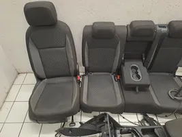 Volkswagen Tiguan Fotele / Kanapa / Komplet 5QA881105